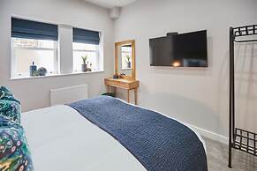 Host Stay Green View