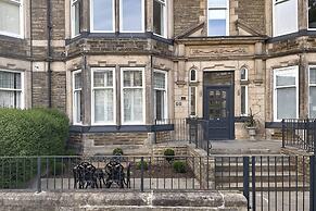 Host Stay Green View