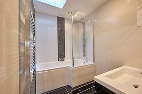 Host Stay Rosedale House