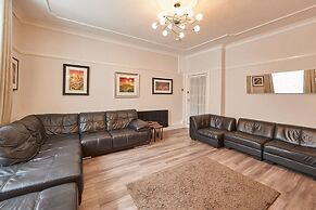 Host Stay Rosedale House