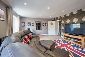 Host Stay Rosedale House