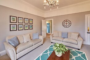 Host Stay Austen House