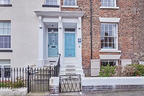 Host Stay Austen House