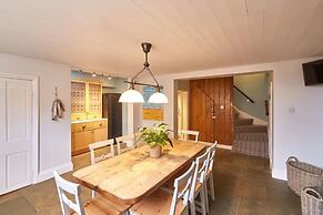 Host Stay Austen House