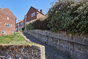 Host Stay Rock Cottage