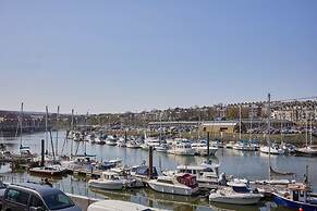 Host Stay Rock Cottage