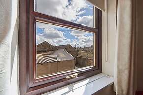 Host Stay Wood Street Cottage