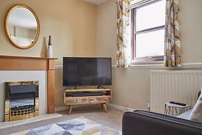 Host Stay Wood Street Cottage