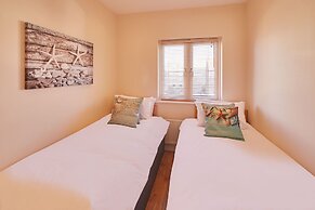 Host Stay The Scuttlebutt Townhouse