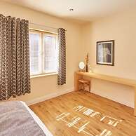 Host Stay The Scuttlebutt Townhouse