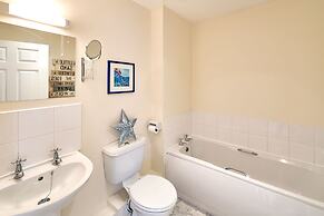 Host Stay The Scuttlebutt Townhouse