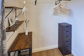 Host Stay Beatrice Little Duckling