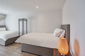 Host Stay Laguz The Merchants Quarters