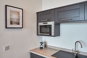 Host Stay Seaview Retreat