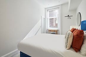 Host Stay Seaview Retreat