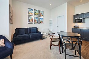 Host Stay Seaview Retreat