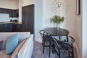 Host Stay Seaview Retreat