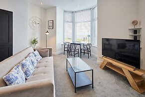 Host Stay Seaview Retreat