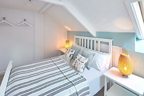 Host Stay Cooks Cabin