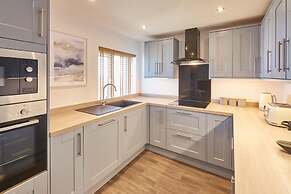 Host Stay Sea Watcher