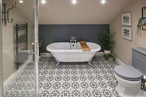 Host Stay The Green Door