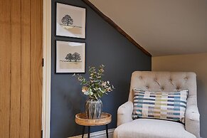 Host Stay The Green Door