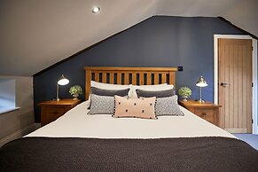 Host Stay The Green Door