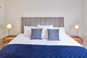 Host Stay Freshwater View