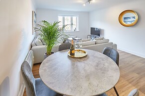 Host Stay Freshwater View