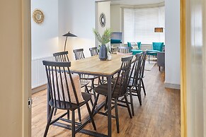 Host Stay Clifton House