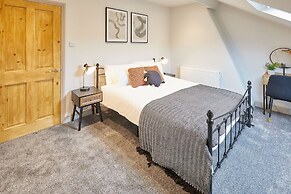 Host Stay Clifton House