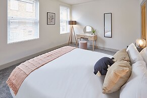 Host Stay Clifton House