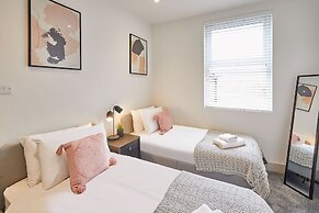 Host Stay Clifton House