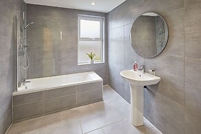 Host Stay Clifton House