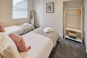 Host Stay Clifton House