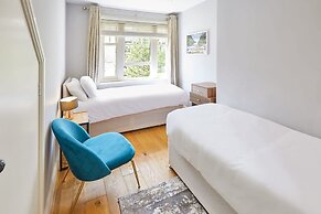 Host Stay River View