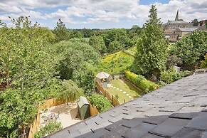 Host Stay River View