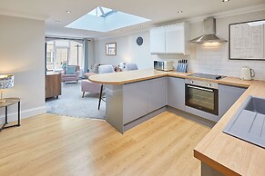 Host Stay The Milton