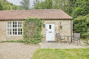 Host Stay Heron Cottage