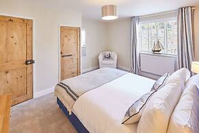 Host Stay Spring Cottage