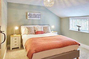 Host Stay Spring Cottage