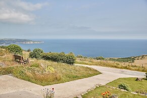 Host Stay Fairview House