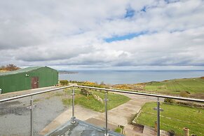 Host Stay Fairview House