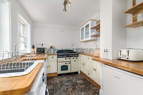 Host Stay Railman s Rest