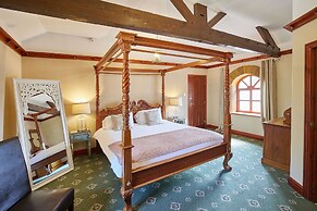 Host Stay The Arches Country House