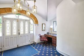 Host Stay The Arches Country House