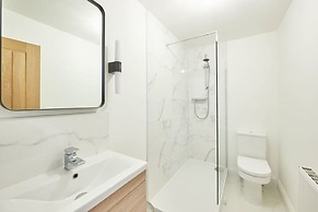 Host Stay Whitby Heights