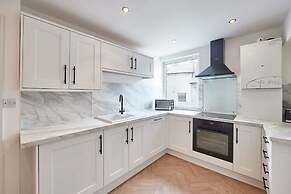 Host Stay Whitby Heights