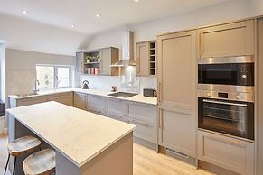 Host Stay The Avenue Victoria Apartment