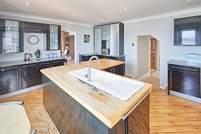 Host Stay Sea View 44